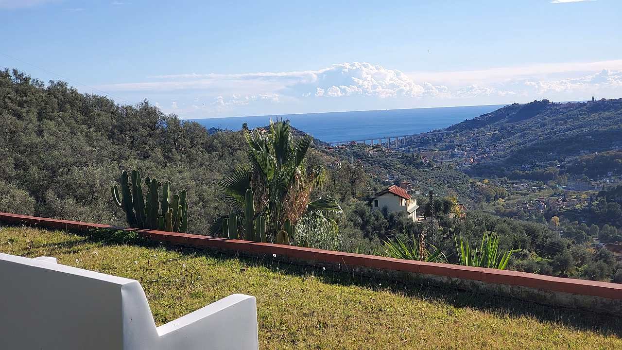 Ferienhaus in Ligurien mit Pool: Villa Rossini, Aussicht vom Dach